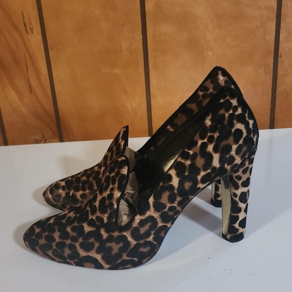 Stuart Weitzman Women’s Leopard Calf Hair Uprise Loafer Pumps EUC** - Picture 8 of 10